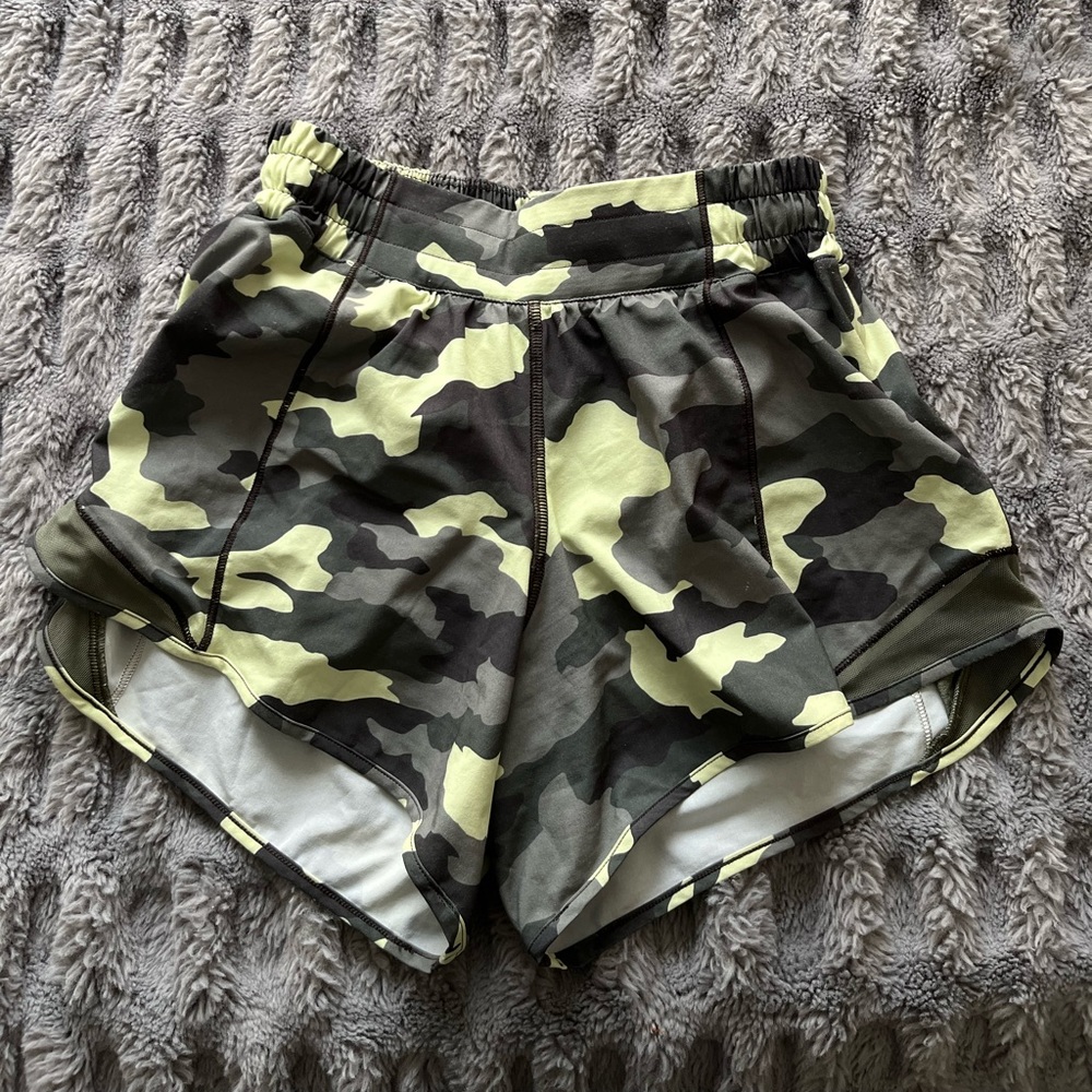 Lululemon Hotty Hot Shorts